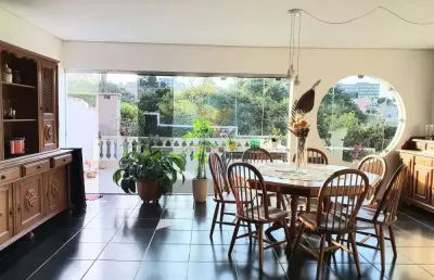 Casa em condomínio fechado com 3 quartos para alugar na rua lazar segal, 221, granja viana, cotia, 320 m2 por r$ 7.900