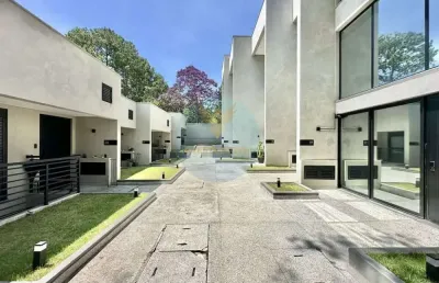 Loft triplex moderno, 169m², 2 suítes, varanda gourmet