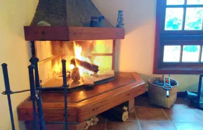 Casa com terreno amplo, gourmet e piscina na granja viana