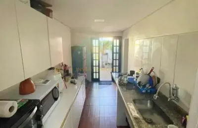 Casa com 3 quartos à venda na Rua Gomes de Medeiros, 30, Vila Madalena, São Paulo