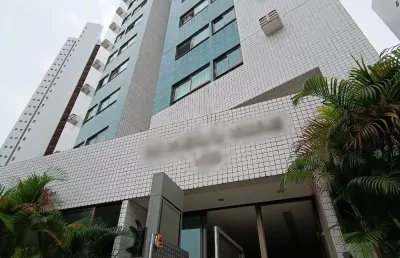 Apartamento mobiliado, 2 quartos sendo 1 suíte, 2 vagas!