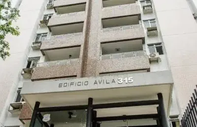 Apartamento com 141m2, 4 quartos sendo 1 suíte, dep completa!