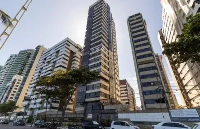 Apartamento com 255m², 4 suítes, dep completa, 2 vagas!