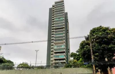Apartamento com 4 quartos sendo 4 suítes 5 banheiros 5 vagas!