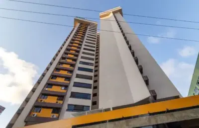 Apartamento com aproximadamente 150m2, 3 quartos sendo 1 suíte, ,2 vagas!