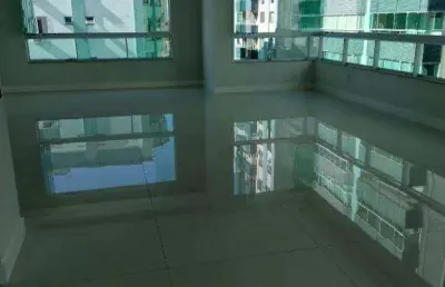 Apartamento com 3 quartos à venda na Rua 3200, Centro, Balneário Camboriú