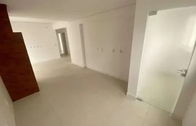 Apartamento para alugar anual no centro de balneário camboriú