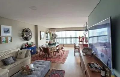 Apartamento à venda no centro de balneário camboriú
