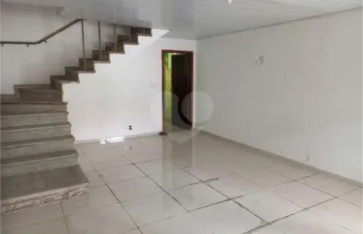 Casa com 3 quartos à venda na Rua Moreira e Costa, Ipiranga, São Paulo