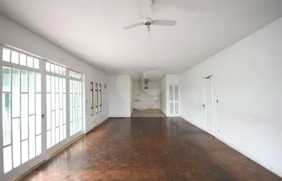 Casa com 8 quartos à venda na Avenida Morumbi, Jardim Guedala, São Paulo