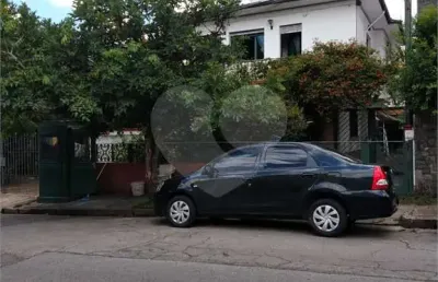 Casa com 4 quartos à venda na Rua Plínio de Morais, Sumaré, São Paulo