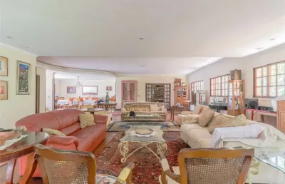 Casa com 6 quartos à venda ou para locação em vila madalena - sp