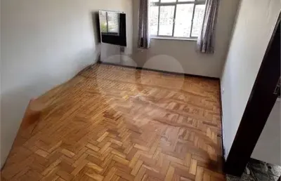 Apartamento com 2 quartos à venda na Rua Voluntários da Pátria, Santana, São Paulo