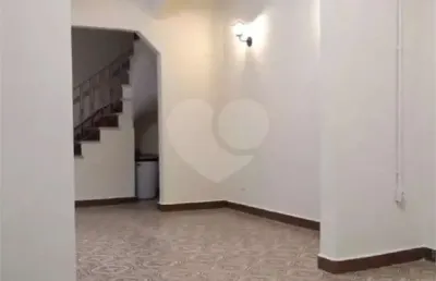 Casa com 3 quartos à venda na Rua Visconde de Taunay, Bom Retiro, São Paulo