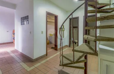 Casa à venda na Avenida Brigadeiro Luís Antônio, Jardim Paulista, São Paulo