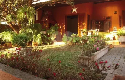Casa com 5 quartos à venda na Capitão Caetano João Batista, Saúde, São Paulo