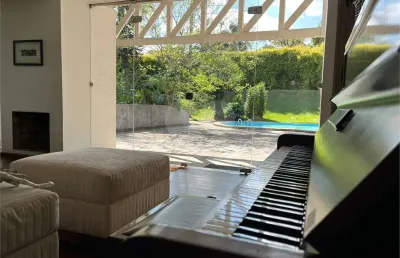 Casa com 6 quartos à venda na Rua Nova Amazonas, Granja Viana, Cotia