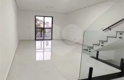 Casa com 3 quartos à venda na Rua Astarte, Vila Carrão, São Paulo