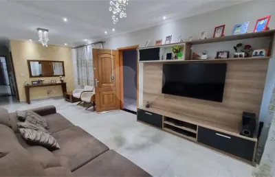 Sobrado com 3 quartos à venda ou para locação em vila comercial - sp