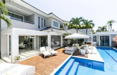 Casa em condomínio fechado com 5 quartos à venda na rua paulo santos, barra da tijuca, rio de janeiro, 712 m2 por r$ 7.290.000