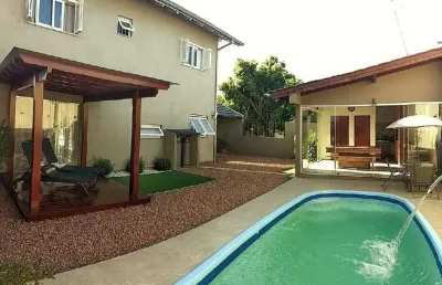 Casa com 3 quartos à venda na Rua Presidente Lucena, 426, Scharlau, São Leopoldo