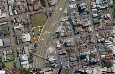Terreno à venda na Avenida Getúlio Vargas, 519, Centro, São Leopoldo