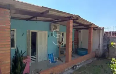 Casa com 2 quartos à venda na Rua Carlos Gomes, 45, Rio Branco, São Leopoldo