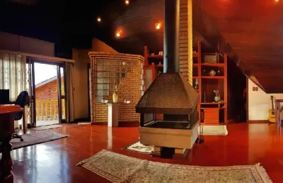 Casa com 3 quartos para alugar na Rua Desembargador Melo Guimarães, 25, Morro do Espelho, São Leopoldo