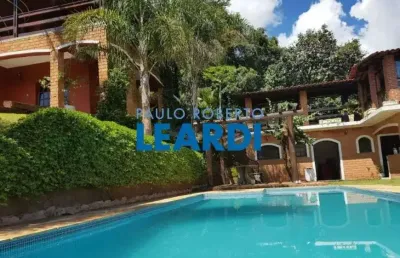 Casa com 5 quartos para alugar na Rua Gorila, 10, Bosque dos Eucalíptos, Atibaia