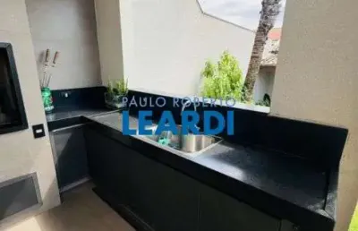 Casa com 3 quartos à venda no Jardim Paulista, Atibaia 