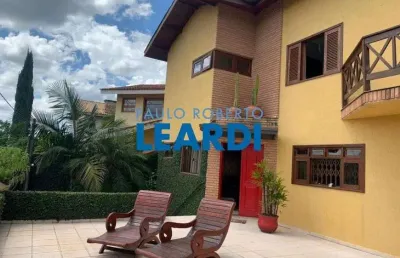 Casa com 3 quartos à venda no Jardim Itaperi, Atibaia 