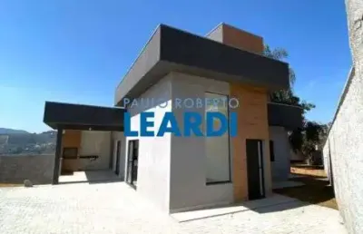Casa com 3 quartos à venda no Jardim Brisa, Atibaia 