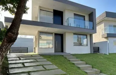 Casa com 4 dormitórios à venda, 270 m² por r$ 1.680.000,00 - alphaville litoral norte 1 - camaçari/ba