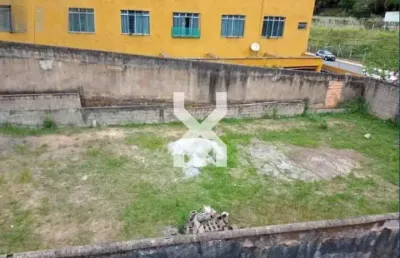 Terreno à venda na Rua Conceição do Pará, Santa Inês, Belo Horizonte