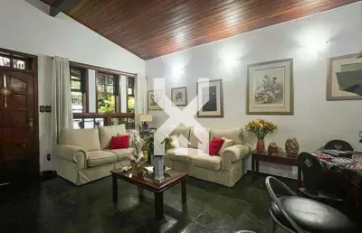 Casa à venda, 8 quartos, 2 suítes, 3 vagas, santo antônio - belo horizonte/mg