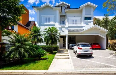 Casa em condomínio fechado com 5 quartos para alugar na Alameda Valência, Alphaville, Santana de Parnaíba