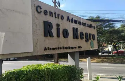 Aluga-se conjunto comercial 215 m² mobiliada alphaville