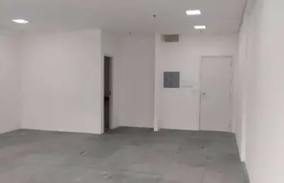 Sala comercial à venda na Avenida Anápolis, Bethaville I, Barueri
