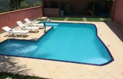 Casa a venda no granja viana - cond: granja caiapiá - cinco dormitórios