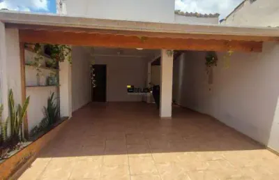 Casa com 3 quartos à venda na Rua Saturno, Jardim Tupanci, Barueri