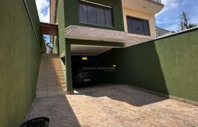Casa com 3 quartos à venda na Rua Luciano dos Santos Garcia, Cipava, Osasco