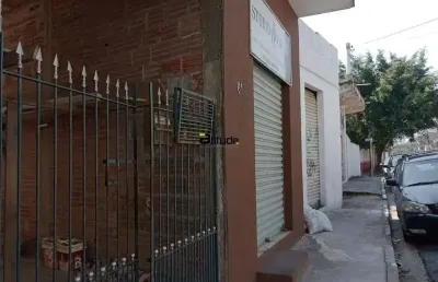 Casa com 2 quartos à venda na Rua Ipiranga, Vila Barros, Barueri