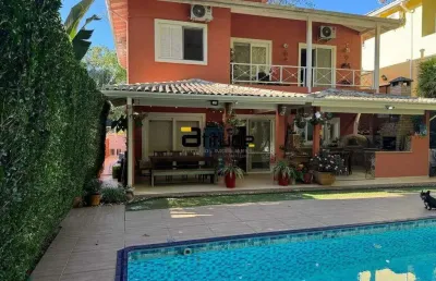 Casa em condomínio fechado com 4 quartos à venda na Rua Uruana, Chácara dos Junqueiras, Carapicuíba