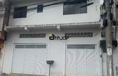 Casa para locação no jardim belval - ( não é individual ) -100m² - 2 dormitórios - 3 banheiros ( sendo 1 suíte ) - 1 vaga de garagem - barueri