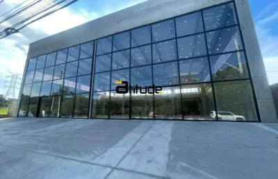 Galpão comercial para locação na estrada fernando nobre – 760m², pé direito alto, entrada para duas ruas