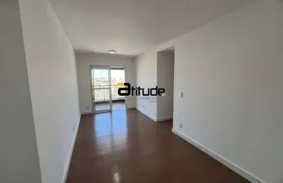 Apartamento com 3 quartos para alugar na Avenida Sebastião Davino dos Reis, Jardim Tupanci, Barueri