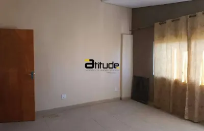 Casa com 2 quartos para alugar na Avenida Iracema, Aldeia, Barueri