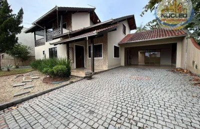 Casa com 5 dormitórios para alugar, 215 m² por r$ 4.140,00/mês - floresta - joinville/sc