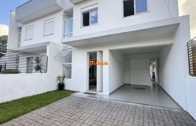 Casa à venda em novo hamburgo, com 3 dormitórios sendo uma suíte.