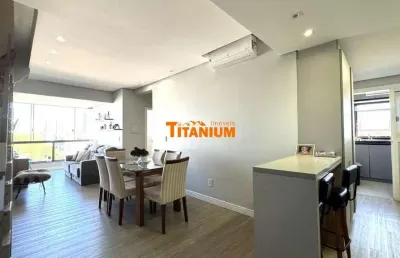 Cobertura à venda, com 2 dormitórios, sendo 1 suíte, 3 vagas de garagem coberta, piscina e uma linda vista - bairro rio branco em novo hamburgo